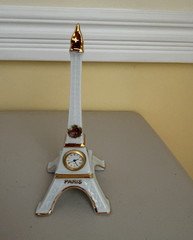 Limoges Ceramic Analog Desk Clock Roman Numerals Eiffel Tower White Gold