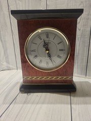 Linden Quartz Mantle Clock (Tested & Works)