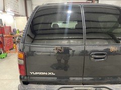 (LOCAL PICKUP ONLY) Driver Left Rear Back Door Fits 00-04 SUBURBAN 1500 1118015