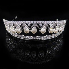 Luxury All CZ Cubic Zirconia Pearl Wedding Queen Princess Tiara Crown For Women
