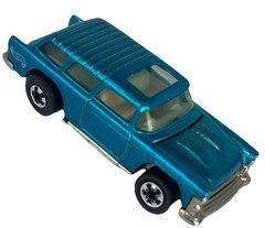 Mattel Hot Wheels vintage series Redline 1969 Blue Classic Nomad