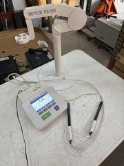 METTLER TOLEDO SevenCompact Duo S213 pH/Conductivity Meter with Stand & Power