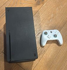 Microsoft Xbox Series X Black Console + White GameSir G7 SE Wired Controller