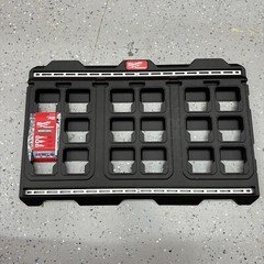 Milwaukee 48-22-8497 PACKOUT Large Wall Plate