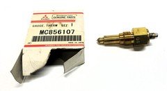 Mitsubishi Fuso Thermostat Case Gauge MC856107 NOS