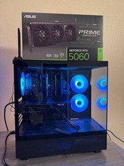 Montech XR Gaming PC Ryzen 7 7800X3D 32GB RAM 2TB SSD MSI GeForce RTX 5060