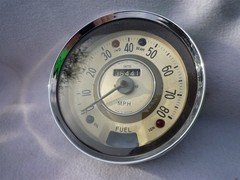 Morris Minor Smiths Speedo gold faced speedometer SN 4401/15 1500 TPM traveller