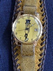 Mr. Peanut Vintage 80s Quartz Analog Date 32mm Gold-Tone Leather Cuff Band