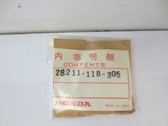 NEW Genuine Honda OEM NOS SL70 Kick Gear 28211-118-305
