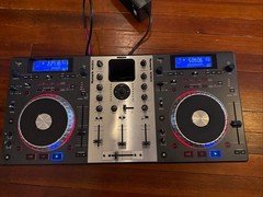 Numark Mixdeck Digital DJ Controller Dual CD / USB / IPod Excellent Condition