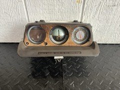 OEM 1992 - 1997 Mitsubishi Montero Pajero Inclinometer Altimeter | MB776076