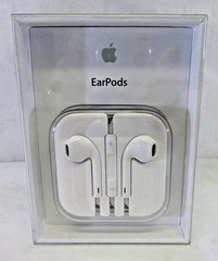 Original OEM Apple iPhone 3.5mm Wired Headset Ear Pods Headphones MD827LL/A, NEW