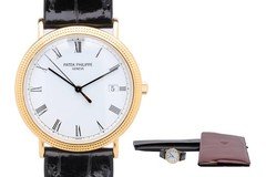 Patek Philippe Calatrava 3944J 18k Yellow Gold 33mm Watch 1990 w/ Papers