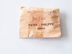 Patek Philippe Calatrava Glas Org. mit gelbem Ring Nr. 3445 neu