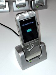 Philips DPM8000 Digital Pocket Memo Voice Recorder (with Dock & USB Charger)