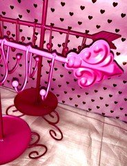 Pink Metal Jewelry Table Necklace & Earrings Rings Accessories Arrow Organizer 