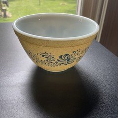 PYREX  #401 Small Blue Nesting Mixing Bowl Vintage 750 ml Tan/blue