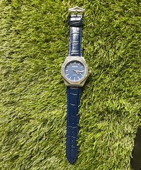 Quartz 36-39.9mm Blue Dial Octagon SS Case Blue Leather Strap Box