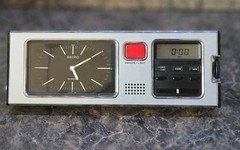 Rare Vintage Seiko SP304A 72104 Digital/Analog Travel Table Clock- Sleek!