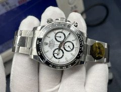 Rolex Cosmograph Daytona 40mm SS White Dial Black Tachymeter Bezel Chrono