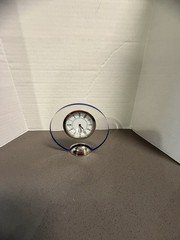 Round Clear Analog Desk Clock Modern