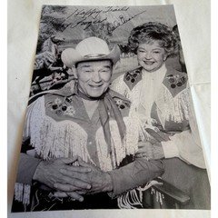 Roy Rogers and Dale Evans Signed Happy Trails Vintage B&W Western Photo F190