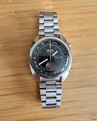 Seiko Automatic Chronograph Day/Date Black Dial Steel Bracelet 6139-6012