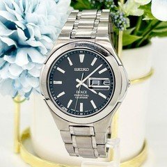Seiko Dolce Perpetual Calendar Quartz Dress Watch wrist 18cm/7.1in