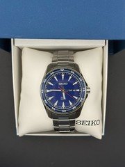 Seiko Solar Men's Watch - Blue Dial - V158-0AY0