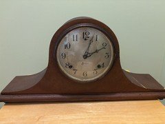 Sessions 8 day mantel clock