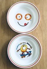 Set Of 2 Corelle Spaghettios Bowls Excellent