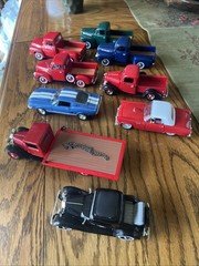 Set Of 6 Vintage Antique Style Die Cast Cars