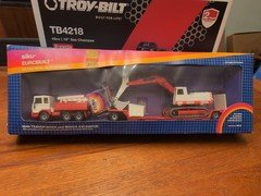 Siku Eurobilt 4012 MAN Lorry with Trailer & Menck excavator In Box