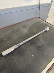 Snap-On 1/2" Drive Ratchet Torque Wrench 30-- 250 Ft/LBS QJR3200C
