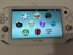 Sony PS Vita PCH-2000