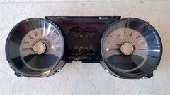 Speedometer AT MPH 6 3.7L Gauge Cluster BREE001787BE 149K 11 MUSTANG 104129