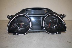 SPEEDOMETER UNIT KMH GS 8T0920951G
