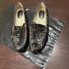 Sperry Top-Sider Women’s Brown Croc Embossed Leather Loafer Flats Bow