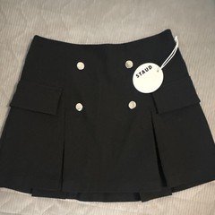 STAUD Black Solid Pleated Mini Skirt, Women’s Regular Size 2, Button Accents