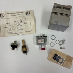 STEWART WARNER -NOS - AUDIO VISUAL WARNING SYSTEM OIL/WATER