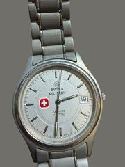 Swiss Military Sapphire Crystal Quartz Watch Men's Date Stainless Steel Bracelet