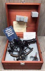 TAMAYA Micrometer Marine Sextant MS-833 w/Original Wooden Case & 1978, JAPAN