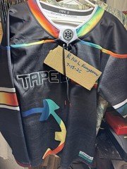 TAPE B Hockey Jersey Size S Black