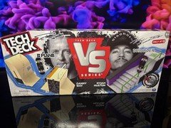 TECH DECK DANNY WAY VS NYJAH HUSTON SERIES X-CONNECT PLAYSET FINGERBOARD