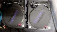 Technics SL1200MK3 2 Turntable Pair Black Direct  Drive Dj Player 100V