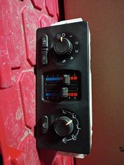 Temperature Climate Control 10370034 Fits 05-07 GMC SIERRA PICKUP TRUCK h7