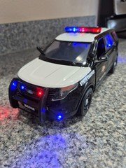 Texas DPS - Dept. of Public Safety    -   Ford Explorer  w/ All Flashing Lights