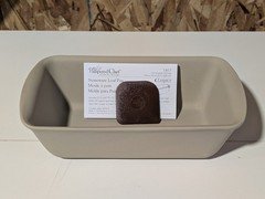 The Pampered Chef Stoneware Loaf Pan Classics Collection 1417 New Open Box