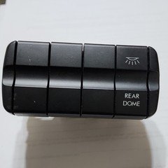 This is a Freightliner Cascadia dash switch panel module,