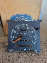 *UNUSED IN BOX* '90-'91 Ford speedometer assembly/head F0TZ-17255-B